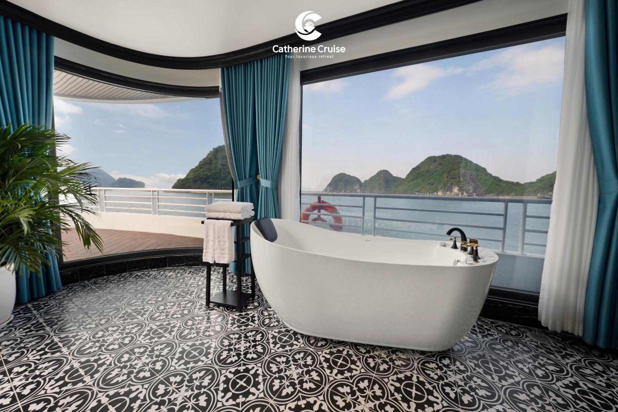 Catherine Cruises Ha Long Bay ภายนอก รูปภาพ