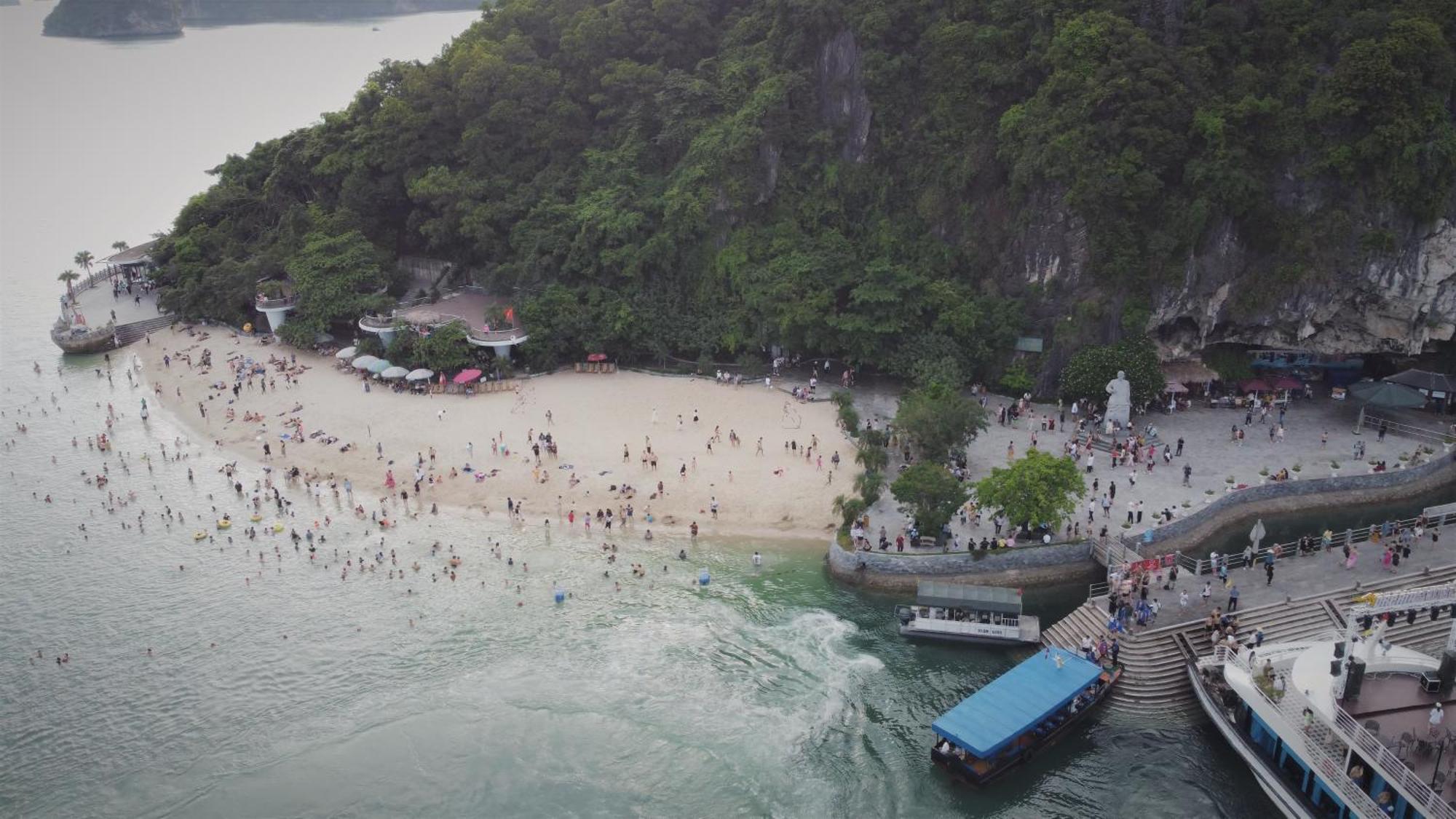 Catherine Cruises Ha Long Bay ภายนอก รูปภาพ